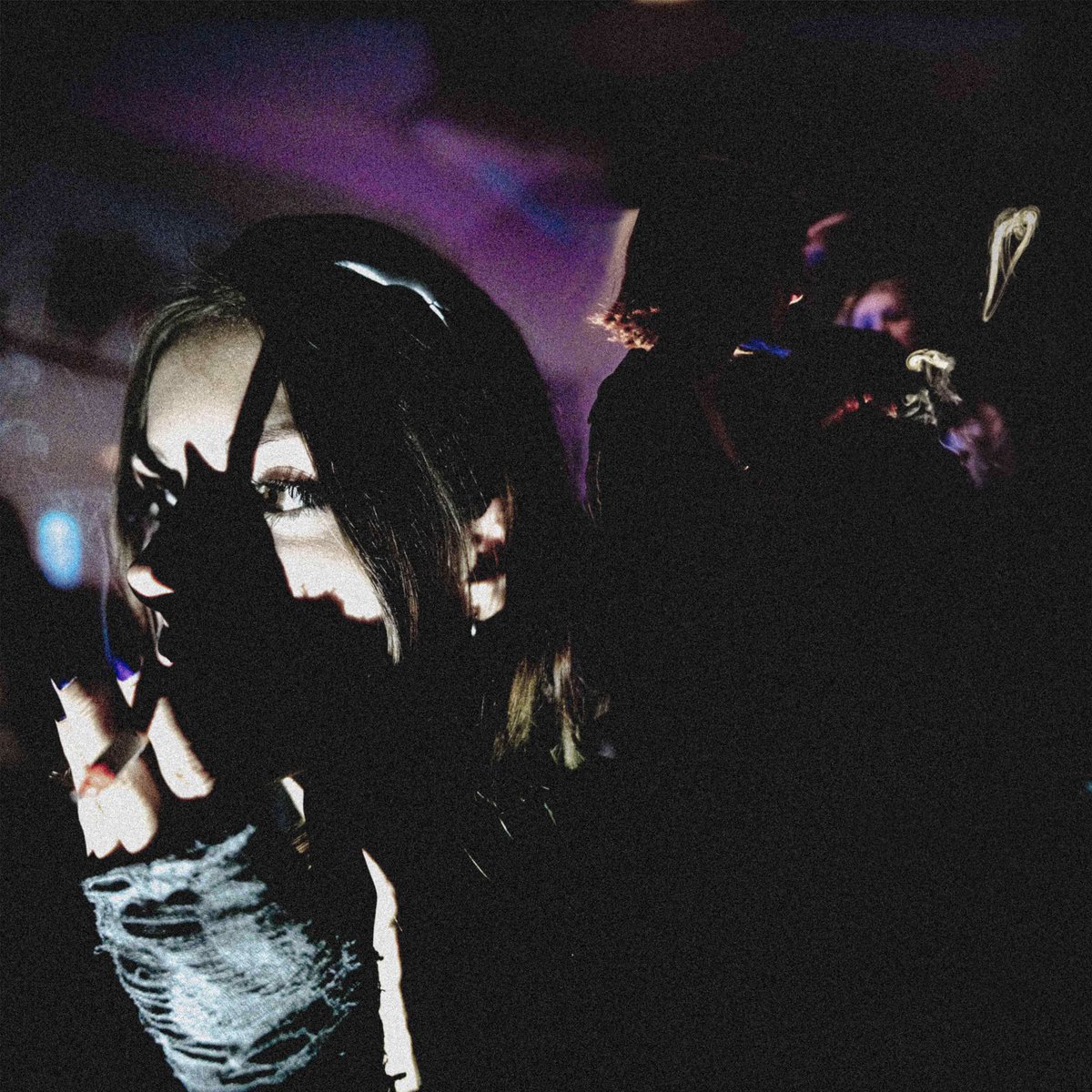 viseurholo's tweet photo. Première fois que je partage mon travail sur Twitter, j’espère que ces clichés vous plairont. Shooting improvisé pendant une soirée d’Halloween .

Halloween Fever - https://t.co/R8FmjsFRuh