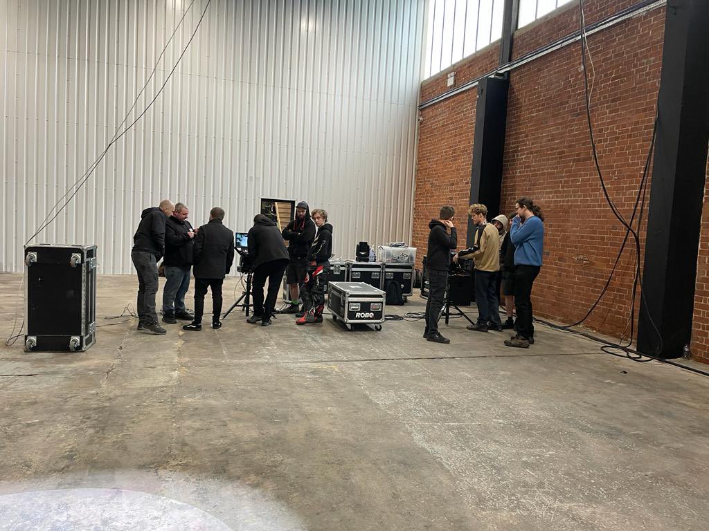 Fantastic turnout for the morning session of our RoboSpot training at <a href="/axiomeventsuk/">Axiom Events</a> in Leeds!

#RobeOnTheRoad #RobeLighting #RoboSpot #Leeds #LightingLife #Training #TechnicalTraining