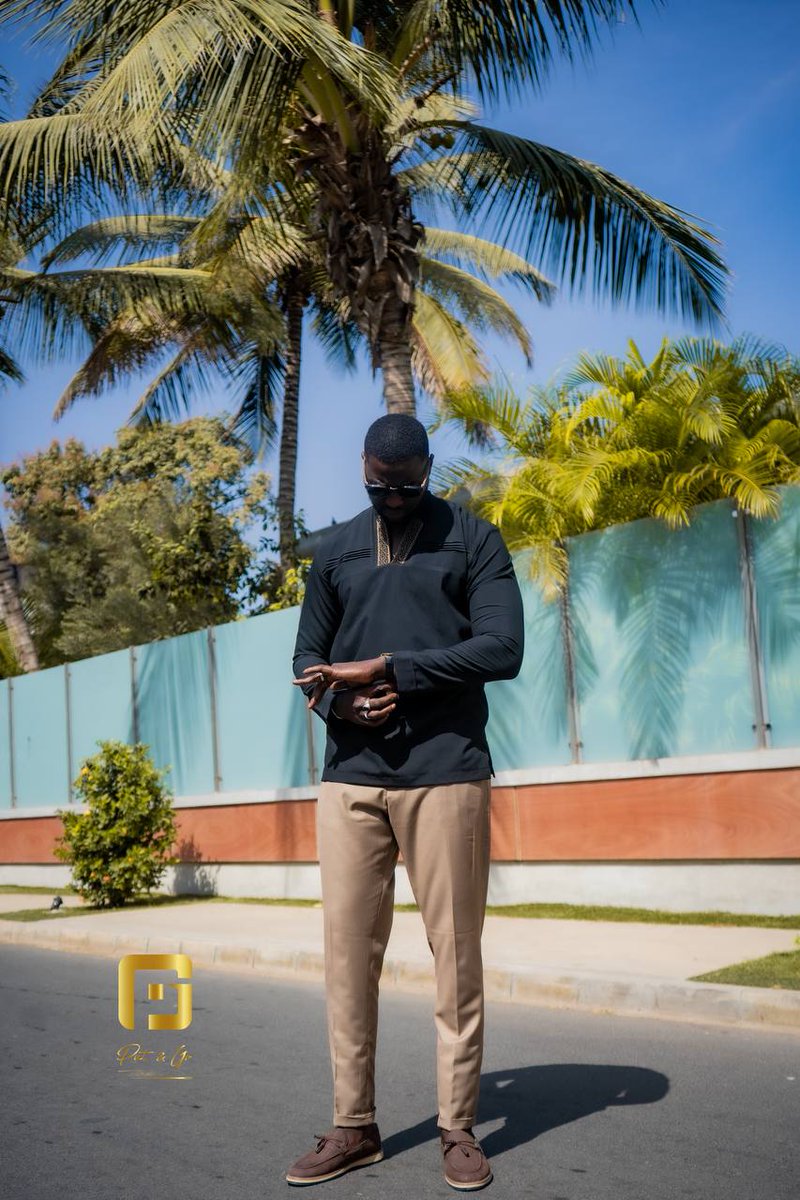 PutandGo's tweet photo. Définissez votre image avec @PutandGo
📞 77 660 13 27 / 77 255 77 77
#putandgo #dakar #senegal #korite2022 #costumeafricain #jelaba #senegalesedesigner #africandesigner #newcollection #africanoutfit #menoutfit #madeinsenegal #tabaski2022 #2PAR1 #newcollection https://t.co/IJ0LfXTt4Z