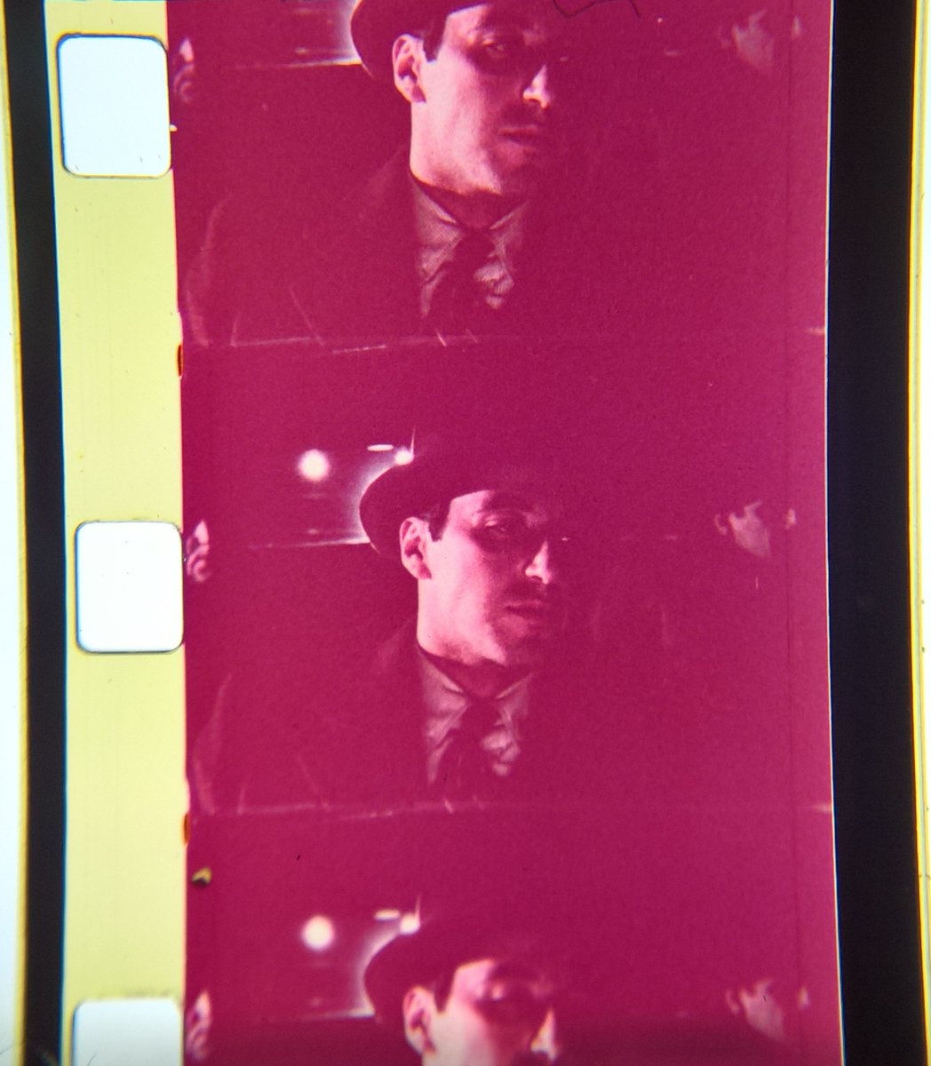 OldFilmCompany's tweet photo. The auction for the #Super8mm feature print of The Godfather respooled over 9 x 400ft. ends here today https://t.co/b9wUPc0PxC #eBay via 
@eBay_UK
 #TheGodfather #Super8 #MarlonBrando #cine #realfilm https://t.co/9fN7ufwjRB