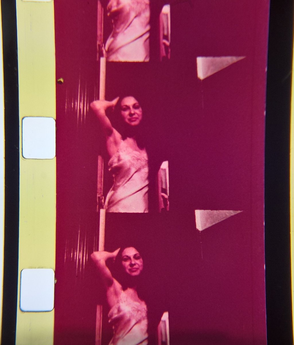 OldFilmCompany's tweet photo. The auction for the #Super8mm feature print of The Godfather respooled over 9 x 400ft. ends here today https://t.co/b9wUPc0PxC #eBay via 
@eBay_UK
 #TheGodfather #Super8 #MarlonBrando #cine #realfilm https://t.co/9fN7ufwjRB