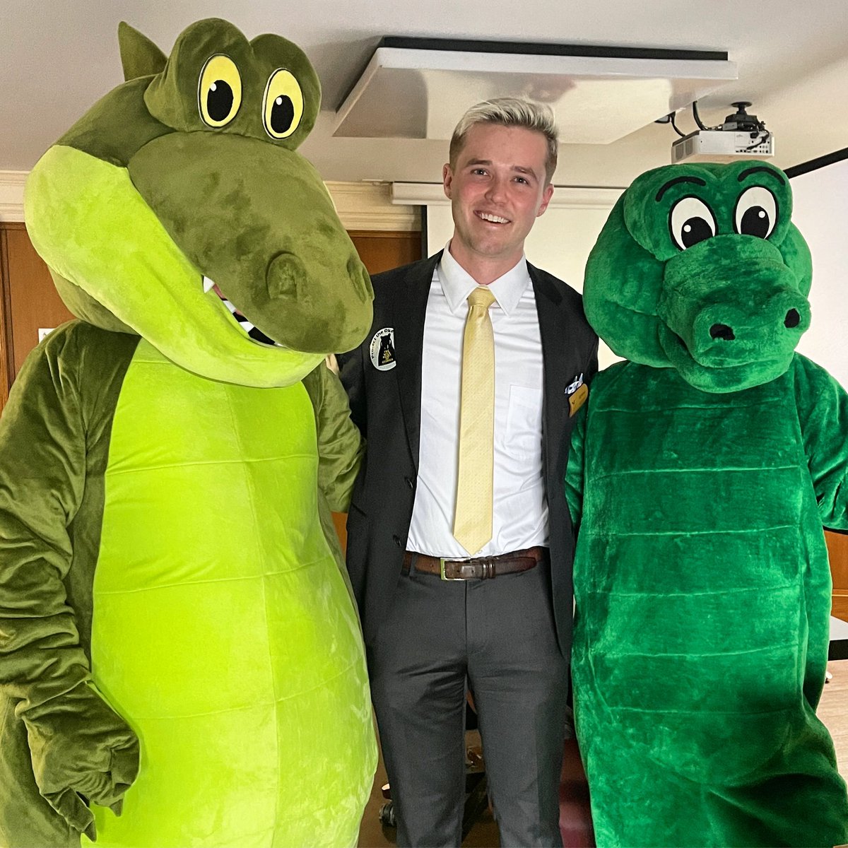 iamjayhorton's tweet photo. Off to the Capitol again today to advocate for Okefenokee protection. If you have not already, email the EPD and your legislators today via https://t.co/AfZ1ovWmV4. #SaveTheSwamp #CapitolConservationDay https://t.co/60sgZwvHKK