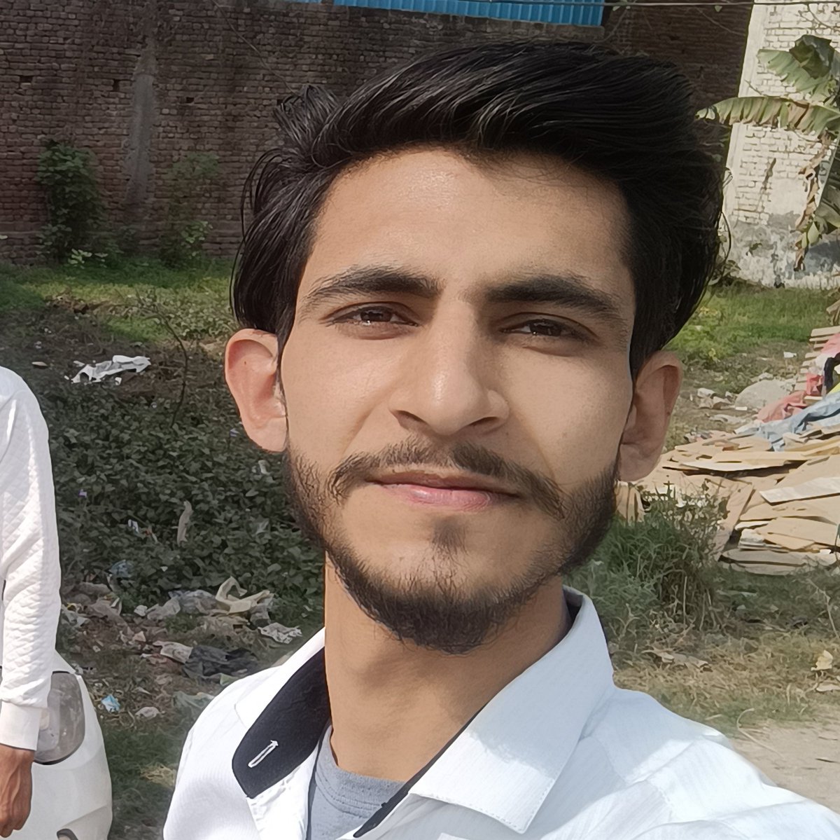 abrarzeus's tweet photo. #NewProfilePic https://t.co/OnL9mkJ6X4
