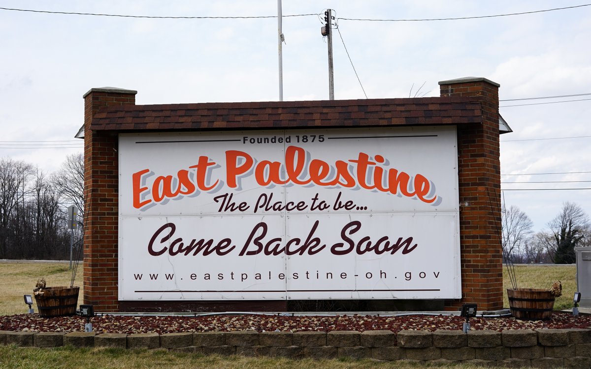 CountereCulture's tweet photo. ON THE GROUND IN EAST PALESTINE

We visited the train crash in East Palestine, Ohio, and talked to local residents.

These are some of their stories. Thread 👇 https://t.co/oo44Wj475Y