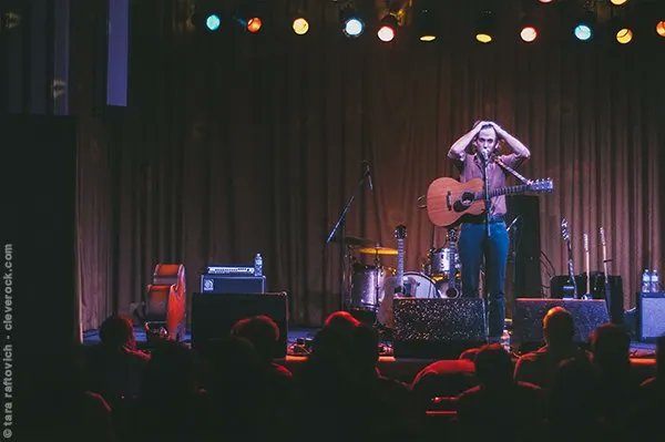 cleverock's tweet photo. @JoePug perfomed at @BeachlandCLE #OTD in 2015! Photo recap: https://t.co/Vv0HjdtXzt  Photos: @cleverock | Tara Raftovich https://t.co/c2F6in3PJM