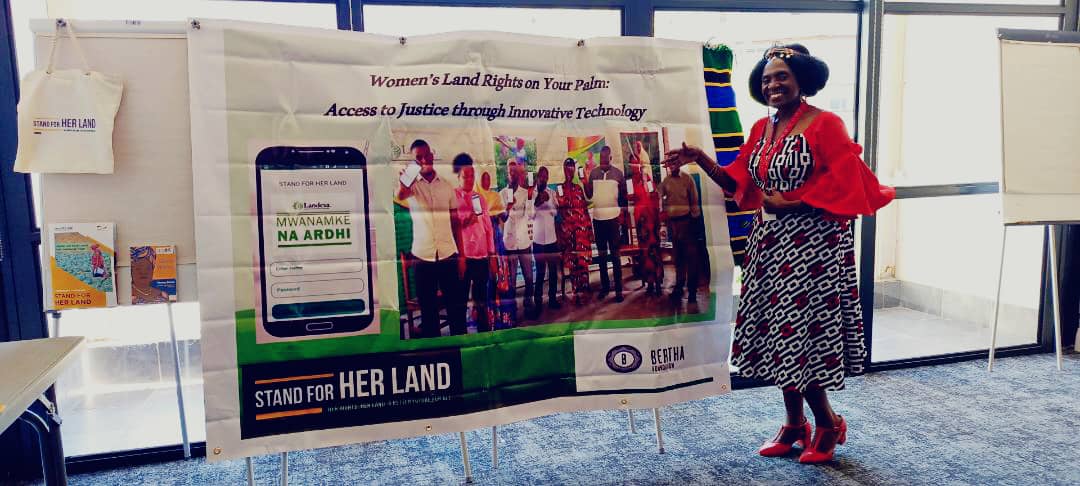 DrMhojam's tweet photo. #BerthaChallenge convening in Cape Town 
#BerthaFellow 2020 - land&amp;housing right #S4HL #Tanzania was launched during the fellowship support. Developed the Women&amp;Land App's Segment with @SheriaKiganjani 
@BerthaFN @Landesa_Global @Stand4HerLand @Dr_DGwajima
https://t.co/2kTBGejVOW https://t.co/qleqjMAXxT