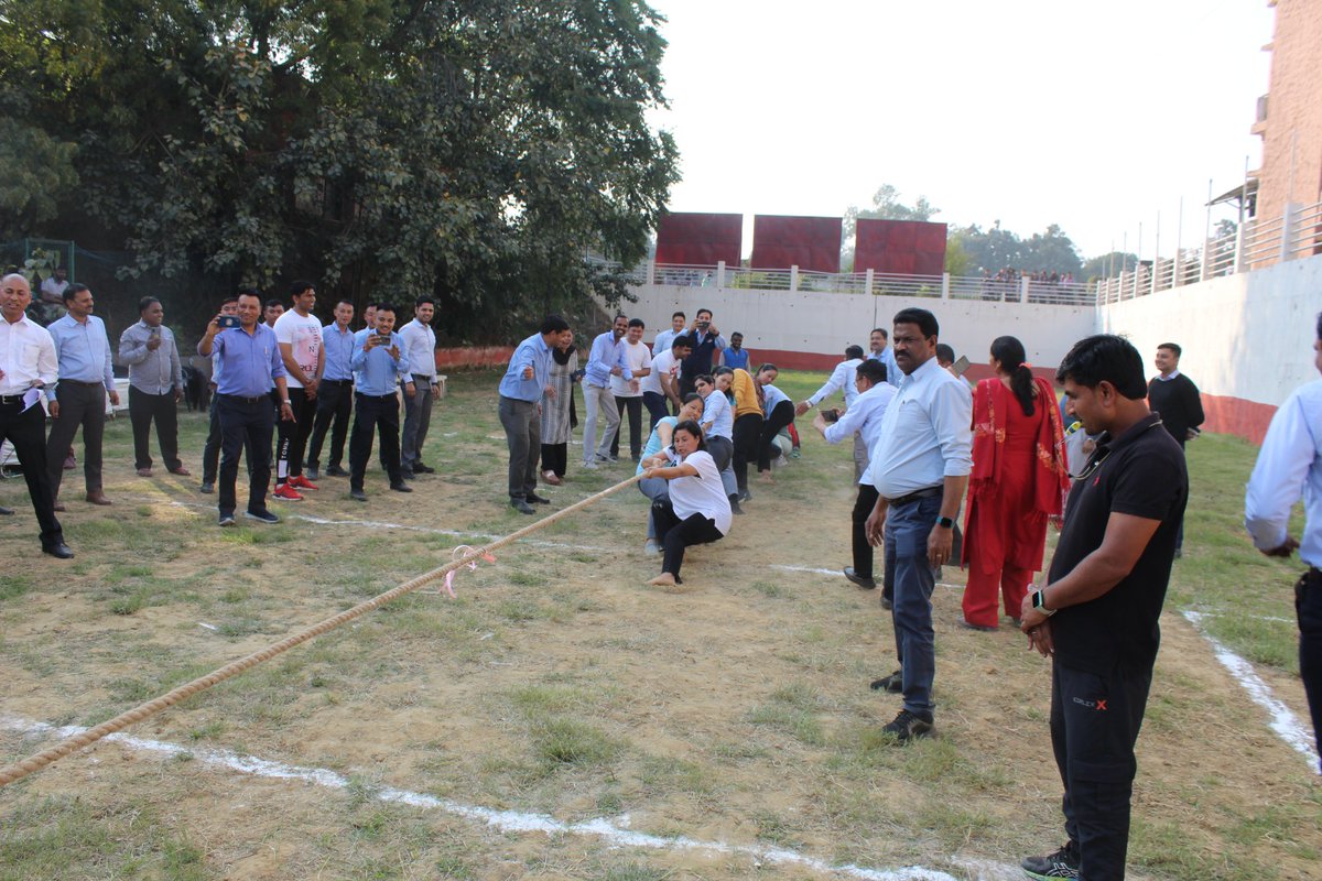 DP_Licensing's tweet photo. Celebrating #DelhiPoliceWeek Tug of War competition @DP_Licensing @LtGovDelhi @cp_delhi @SanjaySingh_IPS @opmips https://t.co/oW2axIgc4O
