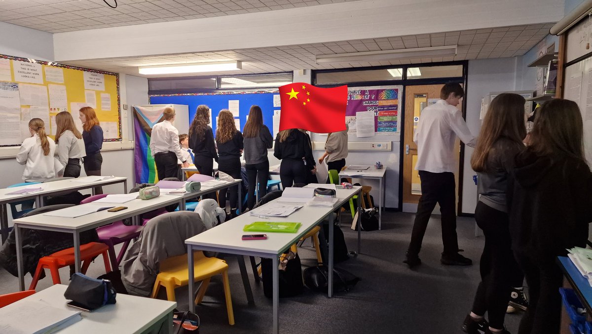 Mrs Meek tweet media