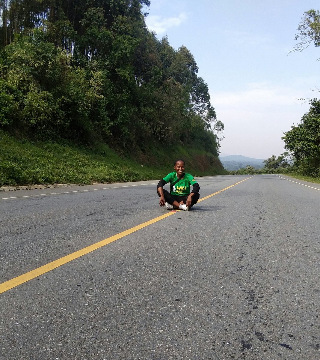 guide_robin's tweet image. We create lifetime memories and know places you've never imagined they existed...today we celebrate all the legends that are making my motherland🇺🇬 world's No.1 tourist destination #proudsafariguide💪