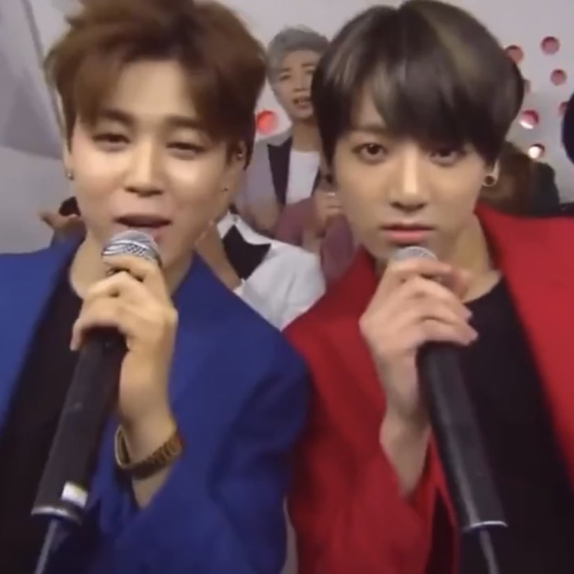 jikookhour's tweet photo. history repeats itself https://t.co/HA2yN39tta