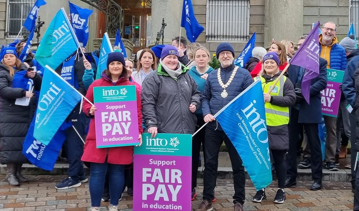 INTO President John Driscoll in Omagh with members of the INTO and other teacher unions at today's strike to #SupportFairPayInEducation      
 <a href="/UTU_edu/">Ulster Teachers’ Union</a> <a href="/NEU_NIreland/">NEU NI</a> <a href="/NASUWT_NI/">NASUWT N. Ireland</a> @NAHTNInews <a href="/NIC_ICTU/">NIC ICTU</a> <a href="/BDTUC/">BelfastTradesCouncil</a>