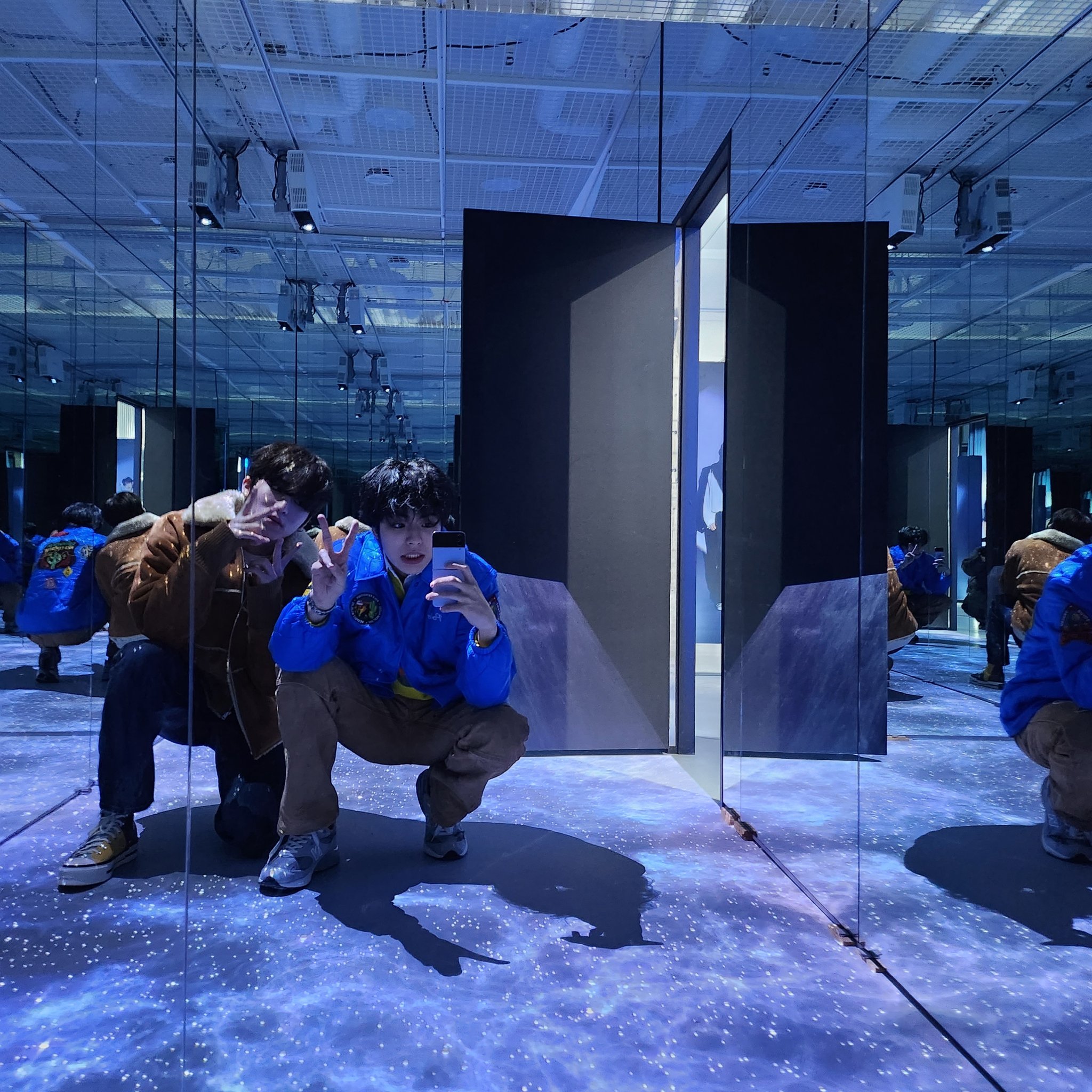 Fpfg7mMaQAAhNwS?format=jpg&name=large