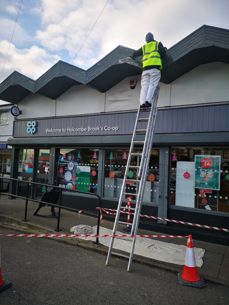 dlowedecorators's tweet photo. Completed job at the Holcombe Brook co-op store 🟢✅

Our operatives have finished the external work on this co-op store. This job required us to sand down, undercoat and repaint all facias around the shop front. 

📧:enquiries@dlowedecorators.co.uk https://t.co/IGOcwkfsT4
