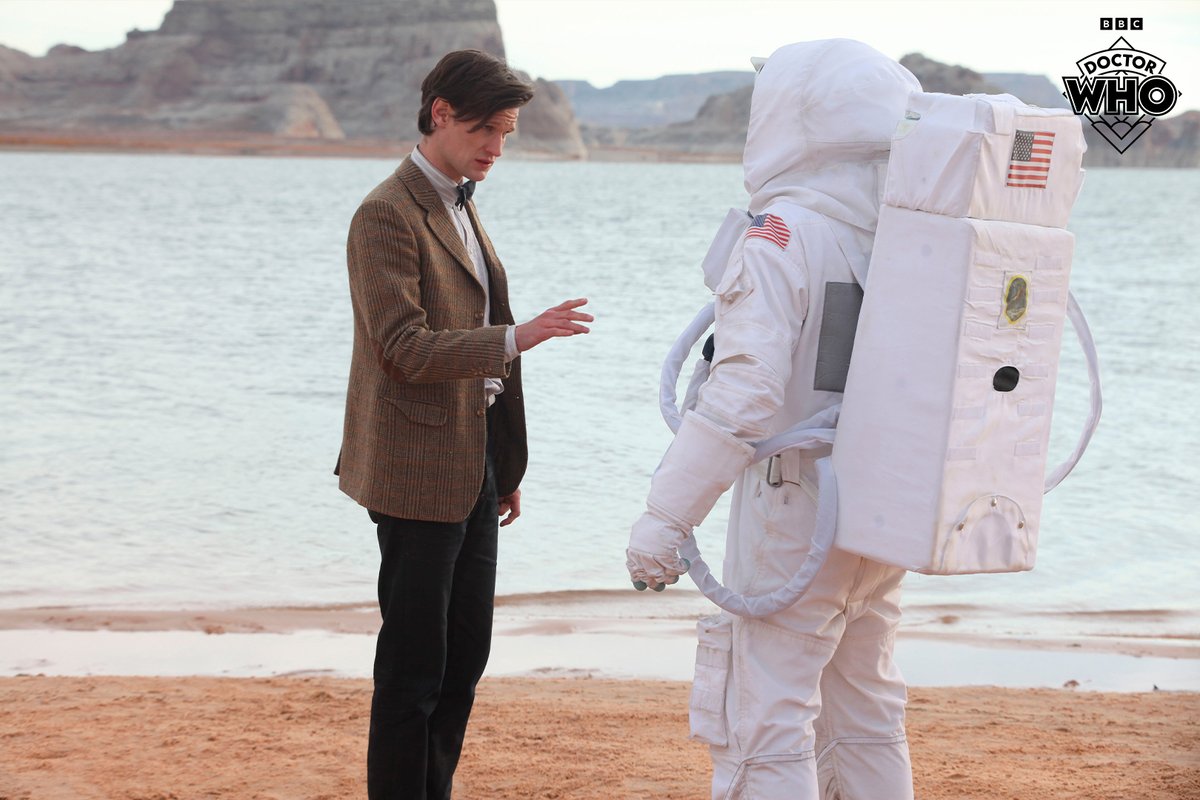 bbcdoctorwho's tweet image. Mountains, forests, lakes and snow... the TARDIS often lands in some beautiful nature spots! 🌳 #DoctorWho