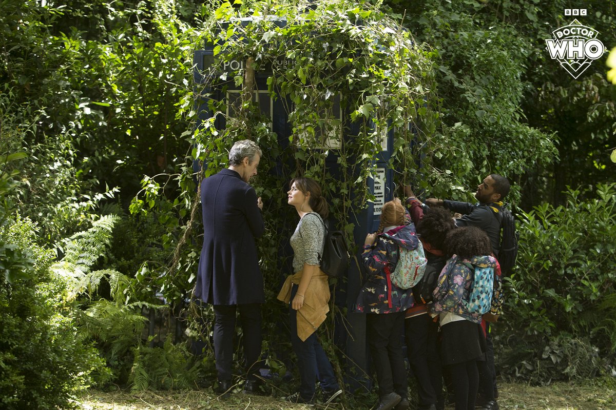 bbcdoctorwho's tweet image. Mountains, forests, lakes and snow... the TARDIS often lands in some beautiful nature spots! 🌳 #DoctorWho