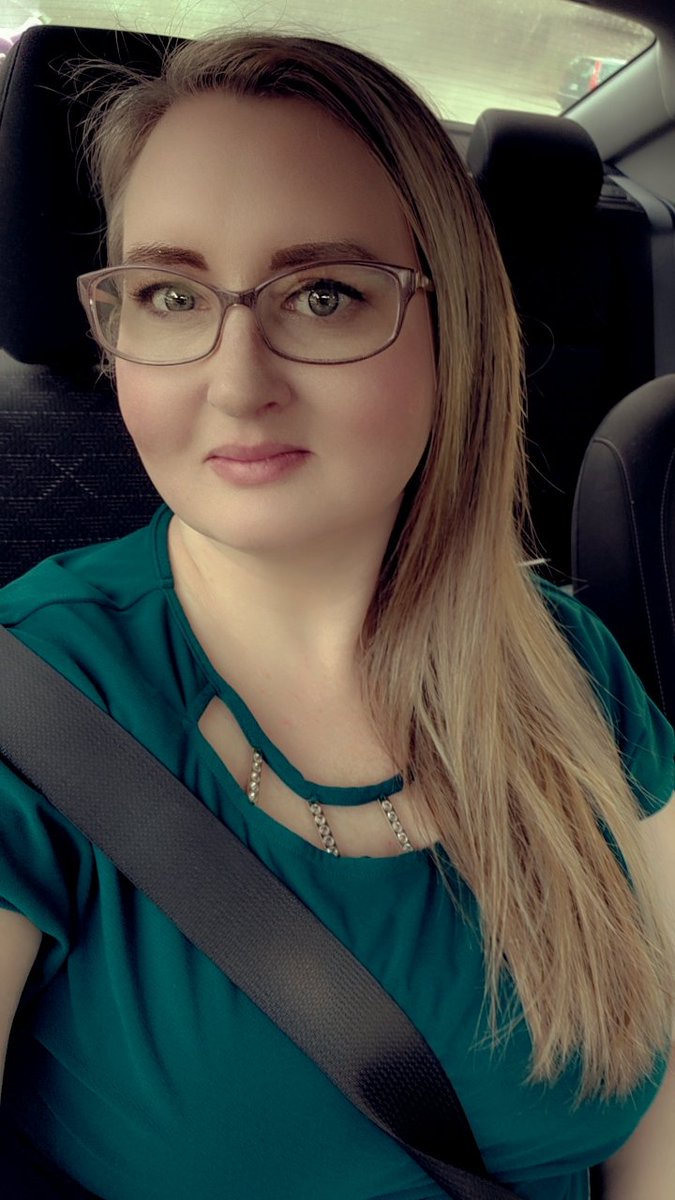 NerdyMom47's tweet photo. I just realized I get to leave work an hour early today for an appt. Thank the LORD.
#TataTuesday
#FuckYourTacos
#TriggeredTuesday https://t.co/WmJ0WAlP9j
