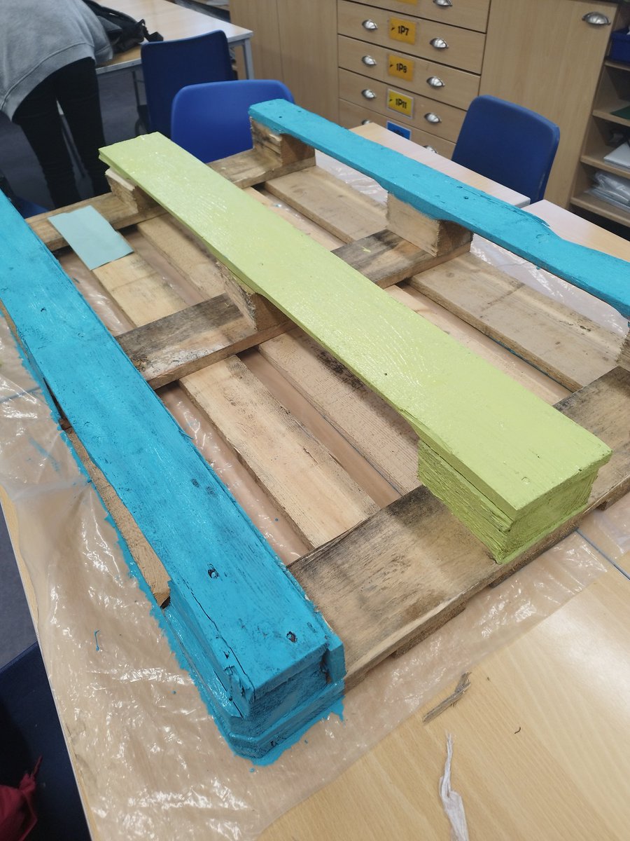 Upcycling for our vertical herb and flower gardens. Watch this space <a href="/DrBrownMGS/">Dr Brown</a> #recycle #becreative