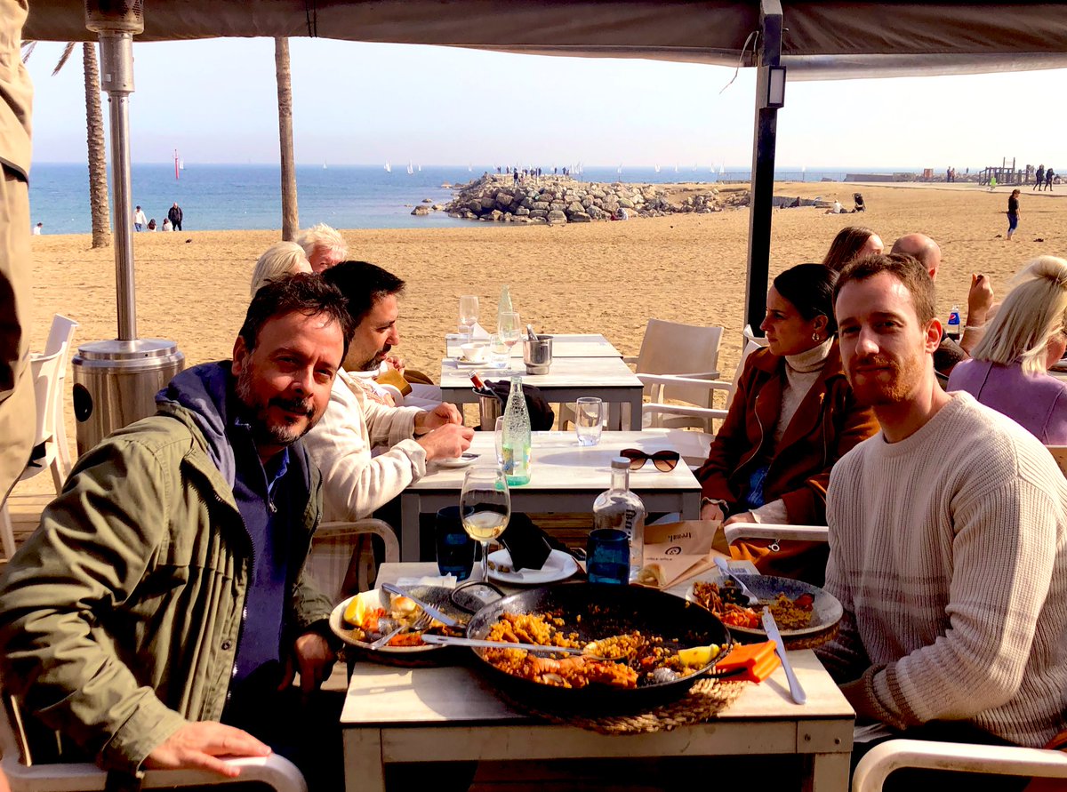 CañestroLab EvoDevoGenomeUB GeneLoss🫀Heart🌊Ocean (@evodevogenomeub) on Twitter photo Great day today sharing experiences of our studies on our sweet tiny #Oikopleura🔬🌊 and the work on #Blatella🪳in Dolors #Piulachs lab <a href="/IBE_Barcelona/">Institute of Evolutionary Biology (IBE)</a>, both developing new #CRISPR tools 🧬✂️🎨 . It is always a pleasure to visit this scientific “side” of #Barcelona 😎🏖🥘🍸 Great day today sharing experiences of our studies on our sweet tiny #Oikopleura🔬🌊 and the work on #Blatella🪳in Dolors #Piulachs lab <a href="/IBE_Barcelona/">Institute of Evolutionary Biology (IBE)</a>, both developing new #CRISPR tools 🧬✂️🎨 . It is always a pleasure to visit this scientific “side” of #Barcelona 😎🏖🥘🍸