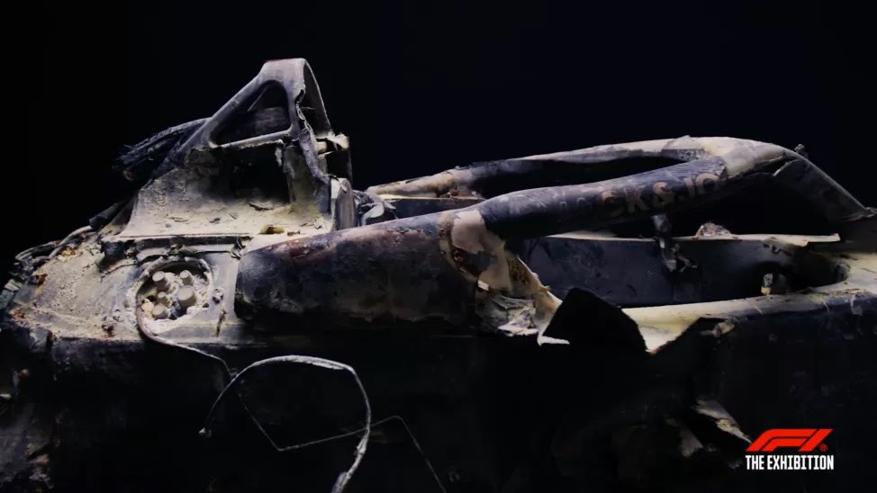 autosport's tweet photo. THREAD: 🧵

Romain Grosjean’s VF-20 chassis involved in that horrific 2020 Bahrain GP crash will go on display as part of a new F1 exhibition in Madrid.

Here are some facts about the impact and aftermath 👇 https://t.co/z06QBQEfv4