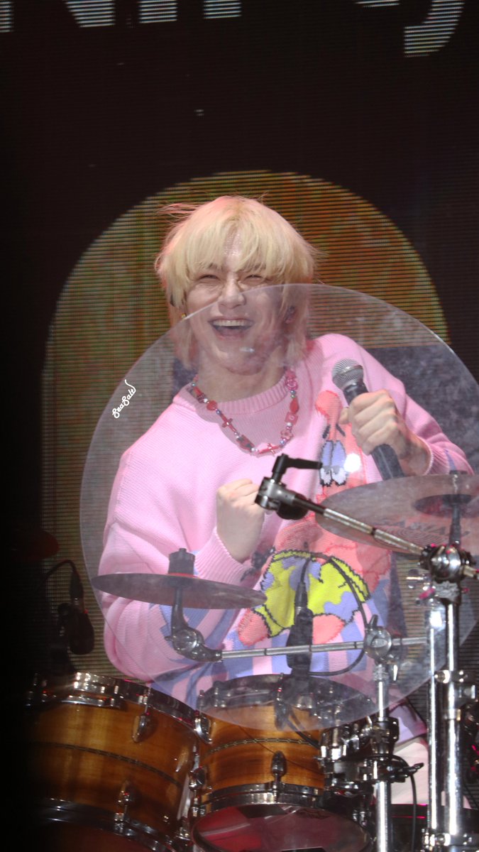 wooodfish's tweet photo. 230218 2023 N.Flying LIVE ‘&amp;CON3’ in HONG KONG
뚱이재현💖

#엔플라잉 #NFlying #NFlyinginHK 
#김재현 #KimJaehyun #Jaehyun https://t.co/mbSsUBcXcS