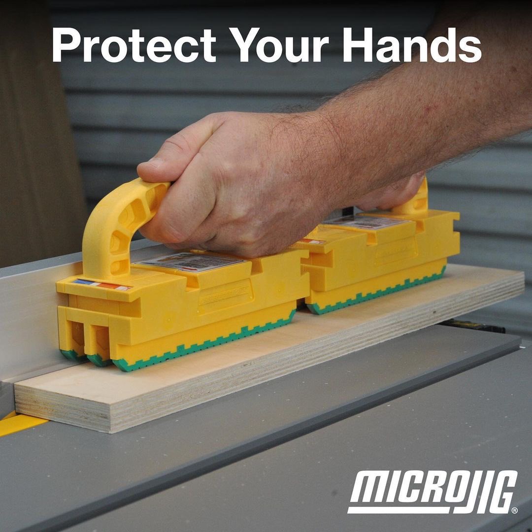 thetoolnut's tweet photo. NEW MicroJig Grr-ripper2 Is Now Available ➡️https://t.co/10YQUeYDlB⬅️ $29.00
.
#toolnut #certifiedtoolnut #microjig #microjigtools #grrripper2go #grrripper #pushblock #tablesawsafety #woodworking #tools https://t.co/IfSBoMH6zS
