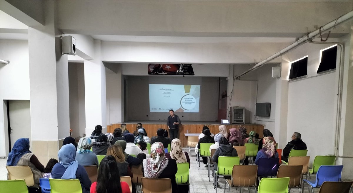 HacParal's tweet photo. Psikososyal Destek Eylem Planı Doğrultusunda Rehberlik Servisimiz Tarafından Velilerimize  Psikososyal Destek Aile Bilgilendirme Eğitimi Yapıldı https://t.co/5vCyPf4CSX
