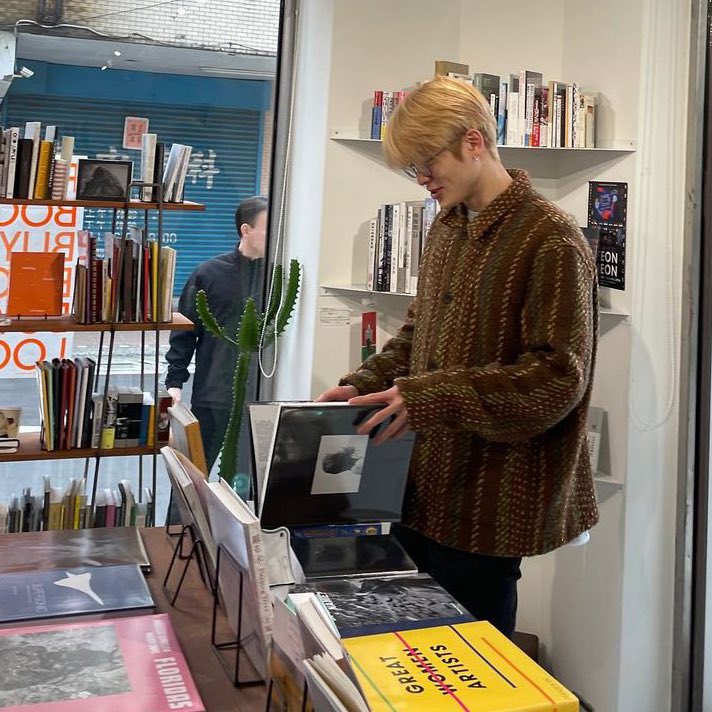 yunotized's tweet photo. this genre of jaehyun >>> https://t.co/Vgnn6DzfIR