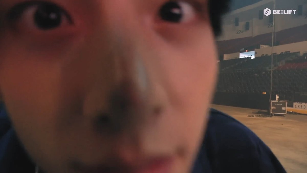 jaeyundoII's tweet photo. jake going close to the camera, why is he so cute! https://t.co/7nWkBu5B36