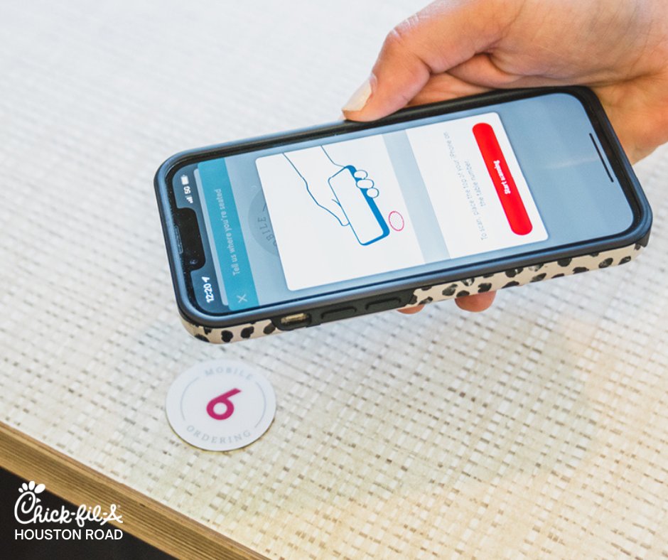 CFA_yall's tweet photo. Have you used tried our Mobile Dine In? 📲
1️⃣Find a seat
2️⃣Place your order thru the CFA APP 👍
3️⃣Scan table number
4️⃣Team member delivers food! ♥️ https://t.co/7IyS9qBkSc