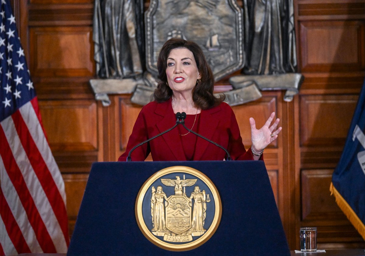 Hochul proposes laws to limit gun violence. Here is what would change, via <a href="/EleFrancica/">Eleonora Francica</a> subscriber.politicopro.com/article/2023/0…