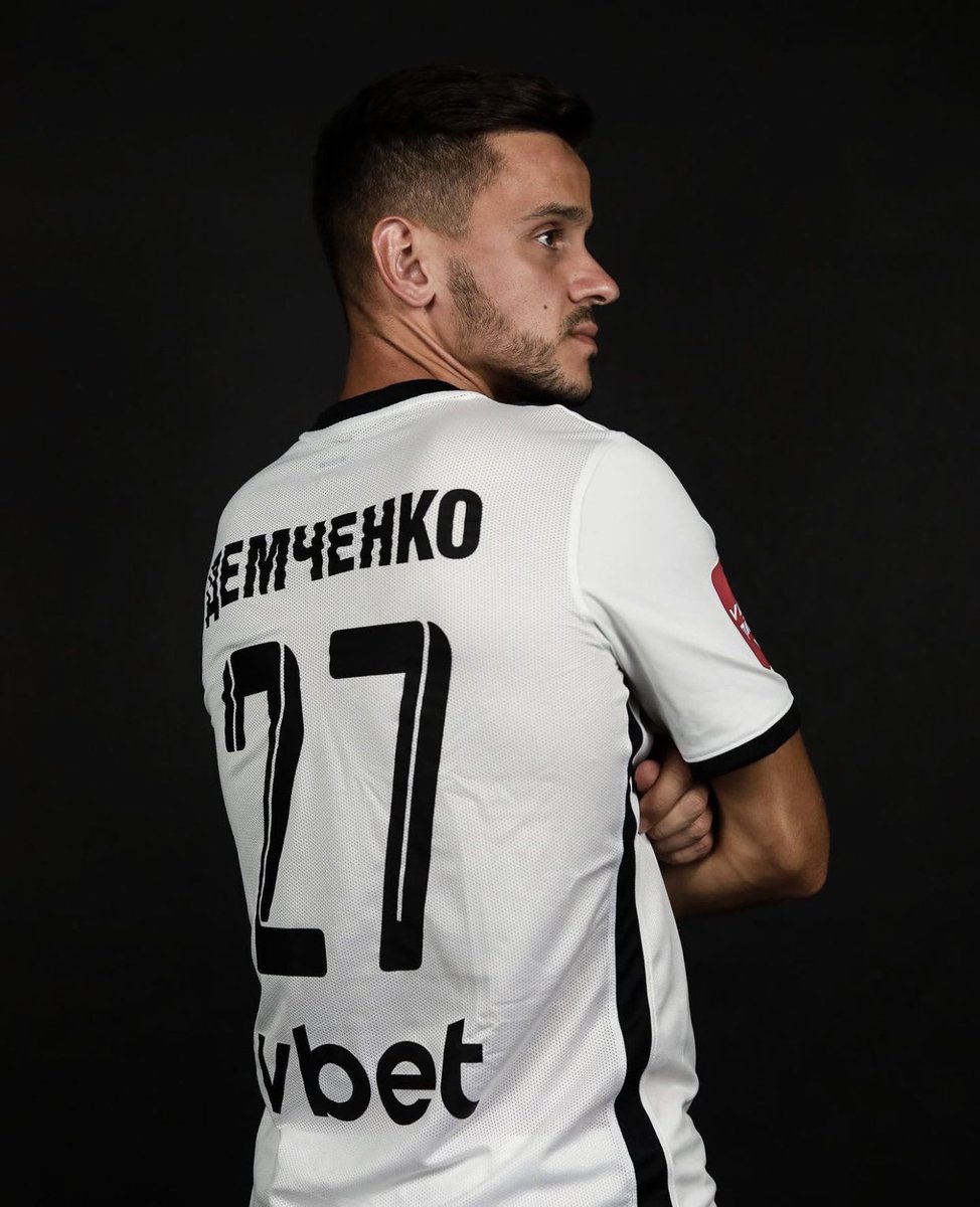MondoCalcio_it's tweet photo. Oleksandr Demchenko, centrocampista ucraino classe 1997, quest’oggi ha rescisso consensualmente il suo contratto con il FK Oleksandriya. #FKOleksandriya #Calciomercato #Demchenko https://t.co/4OwIvMRely