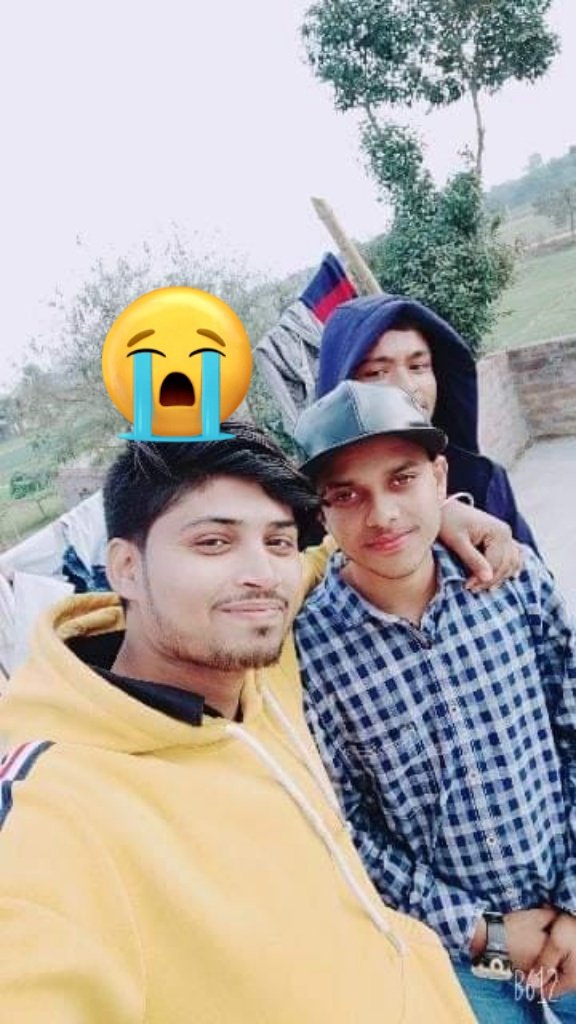 Sarkarajit5's tweet photo. इस दोस्ती को क्या नाम द��ंगे जो 24 वर्ष के उम्र में छोर के चला गया।
Miss u Bhai 😭
@SonuSood
#Dostee https://t.co/1s5JeWIqiW