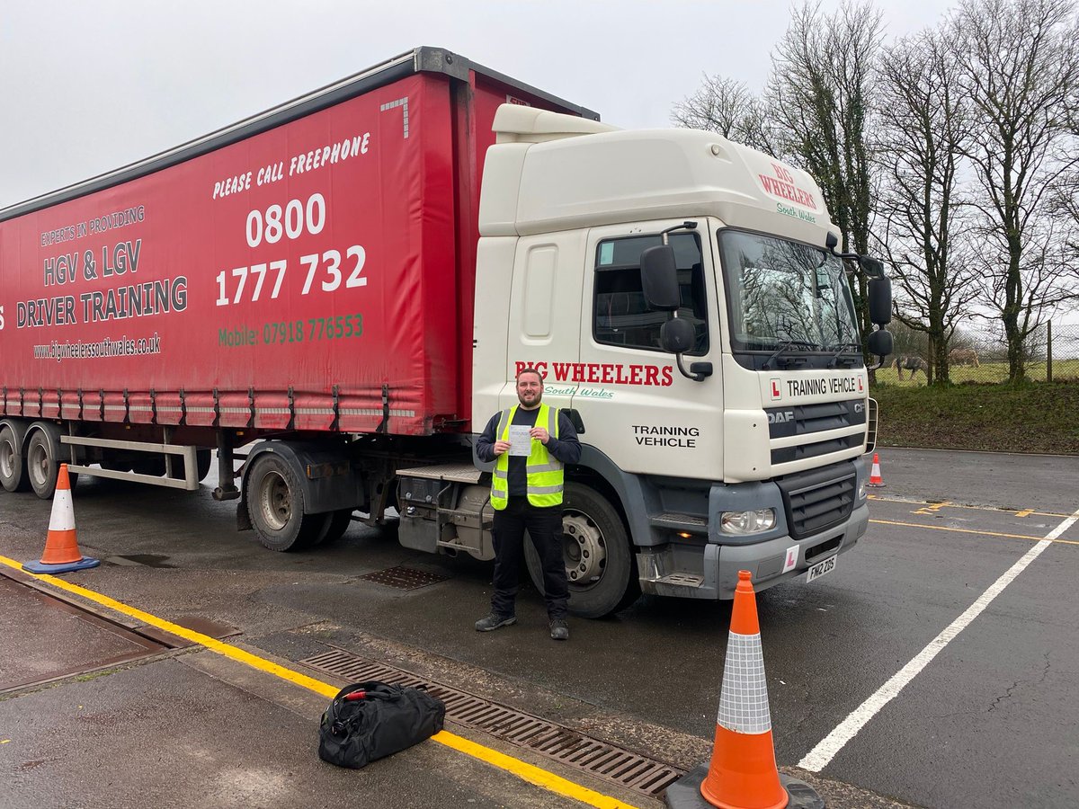 WheelersBig's tweet photo. 100% pass rate today!

Congratulations to Seren who passed her LGV Category C1 with Dave, Richard who passed his LGV Category C+E with Terry and Jamie who passed his LGV Category C+E with Nick. 😁👏🚛🏆

#bigwheelers #LGV #categoryce #categoryc1 #hgvtraining @CymoeddBIS https://t.co/bhwooyuAyu
