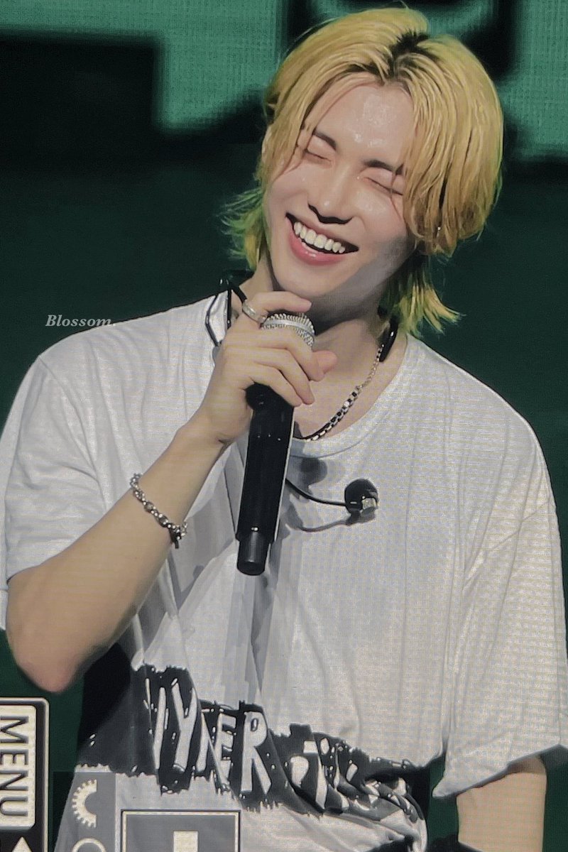 FELIX CHARTS on Twitter "RT Blossom_0915 𝟮𝟯𝟬𝟮𝟮𝟭 🐱🤍 StrayKids 스트레이