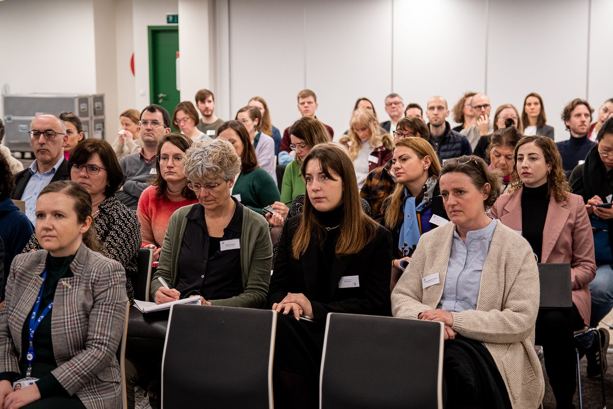 fodspfbosa's tweet image. 👨‍🏫 Vorige week organiseerden we een studiedag over evidence-informed beleid. We stelden er twee projecten voor waarmee beleid gebaseerd op feiten en cijfers een stimulans moet krijgen in België, zodat complexe problemen beter aangepakt kunnen worden.

#EvidenceInformed #Beleid