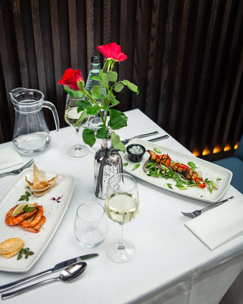 onewarwickpark's tweet photo. The Brasserie's new menu is launching on 1st March, and WE CAN’T WAIT 🔥Join us for the launch and indulge in some delicious delights 🙌🏼🍴

View our menu here - https://t.co/aVnVNK8XAU https://t.co/mCSsPDQOrP