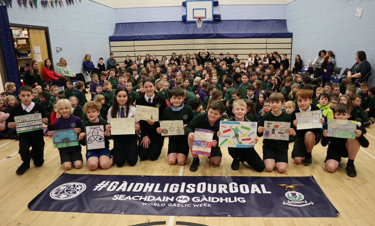FCSonas2020's tweet photo. #SeachdainNaGàidhlig | Cuir air bhog tachartasan airson @sngaidhlig aig @BSGInbhirNis 

Taing gu Roddy MacGriogair agus an sgioba aig @ICTFC_Community @ICTFC 

#GàidhligIsOurGoal #AnDàChluaran https://t.co/6bU4RHelUK