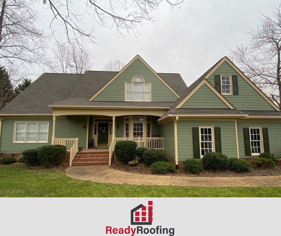 🤩What a stunning finish! This customer went with GAF Weathered Wood  and we think the color suits this house perfectly! 

📞(757) 251-9022 
.
.
.
. 

#readyroofing #gafshingles #weatheredwood #localroofer #varoofer #virginiabeachroofer #virginiaroofer