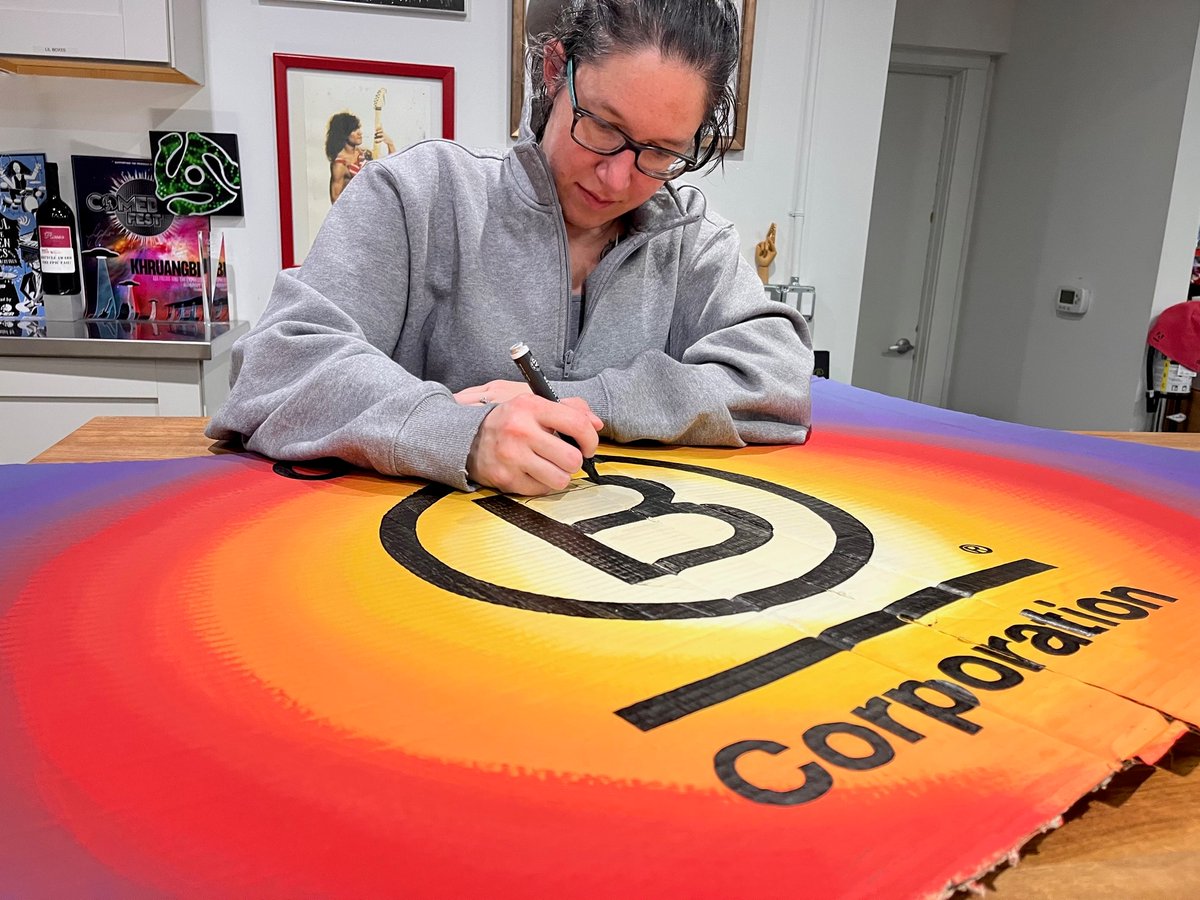 BrandFuel's tweet image. We are gearing up a cool eXperience for @CM_RDU's event this Friday! It's free. Come see us! Register for #CMtouch with @dameonshawn1:

🎫 ➡️ creativemornings.com/talks/touch

#cmrdu #bcorp #creativemornings