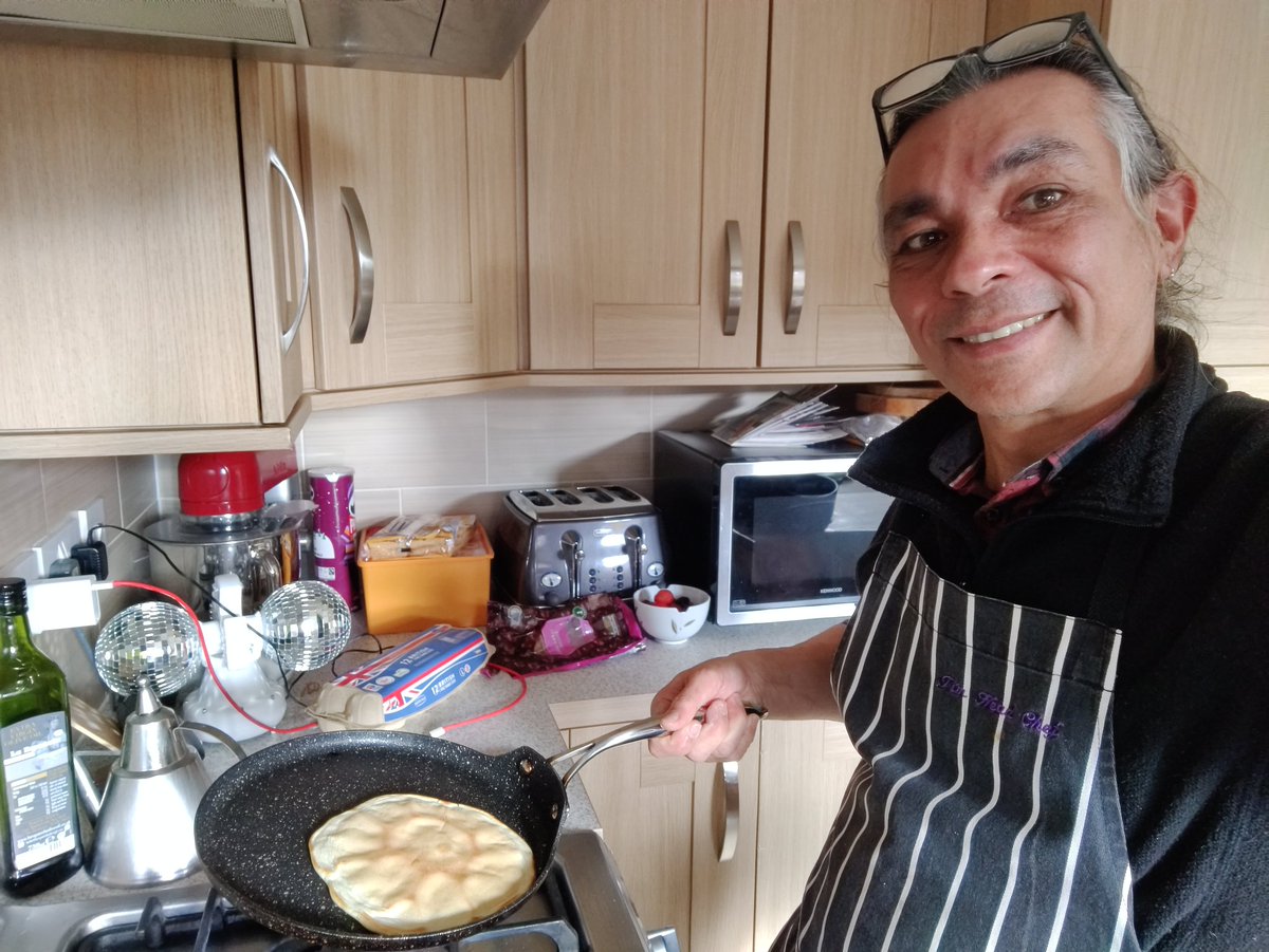 CringlefordHub's tweet photo. Getting ready for the Cringleford pancake races at 3.30pm today. I've made sure the extra thick for a more robust flipping action and pancake longevity. Probably not fit for human consumption. 😆
#cringlefordhub
#cringlefordpancakeraces
#pancakeday2023 https://t.co/j9Q4jdDy4G