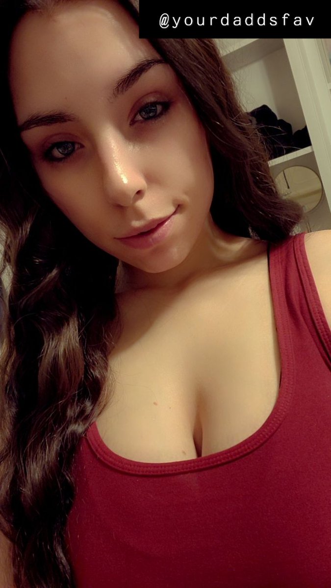 yourdaddsfav's tweet photo. Thinking dirty ass thoughts.. just plain filthy. 
#nsfwtwt 
#bedroomoutlaws 
#bedroomeyes https://t.co/HPmAU3yVmR