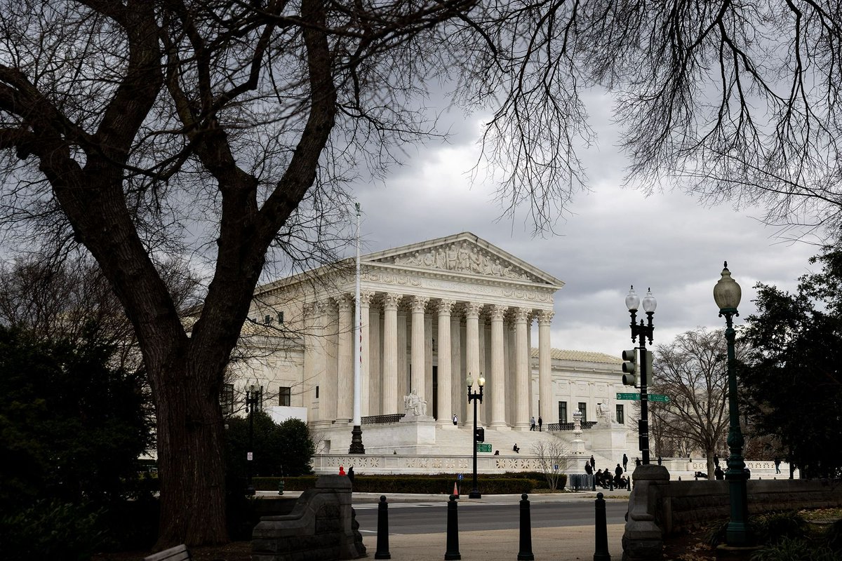 blrmagazine's tweet photo. Two Supreme Court cases this week could upend the entire internet.
#supremecourt #cases #this #week #upend #entire #internet #businessleadersreviewmagazine #blr #magazine https://t.co/QfVTI3vPh8