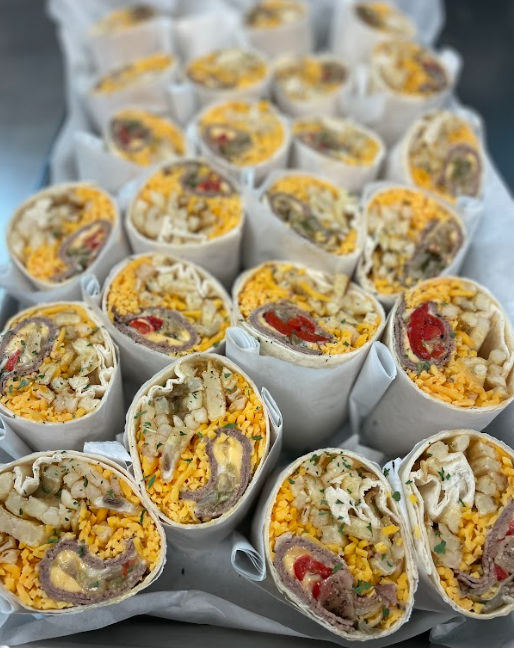 Line on up for some delicious Cheesesteak Wraps at Becton Regional High School. YUM! 
#pomptonian #foodservice #cafeteria #cafe #cheese #cheesesteak #wraps #rice #protein #food #foodie #kitchen #chef #cook #meal #kitchen #lunchtime #cooking #delicious #yum #peppers #onions