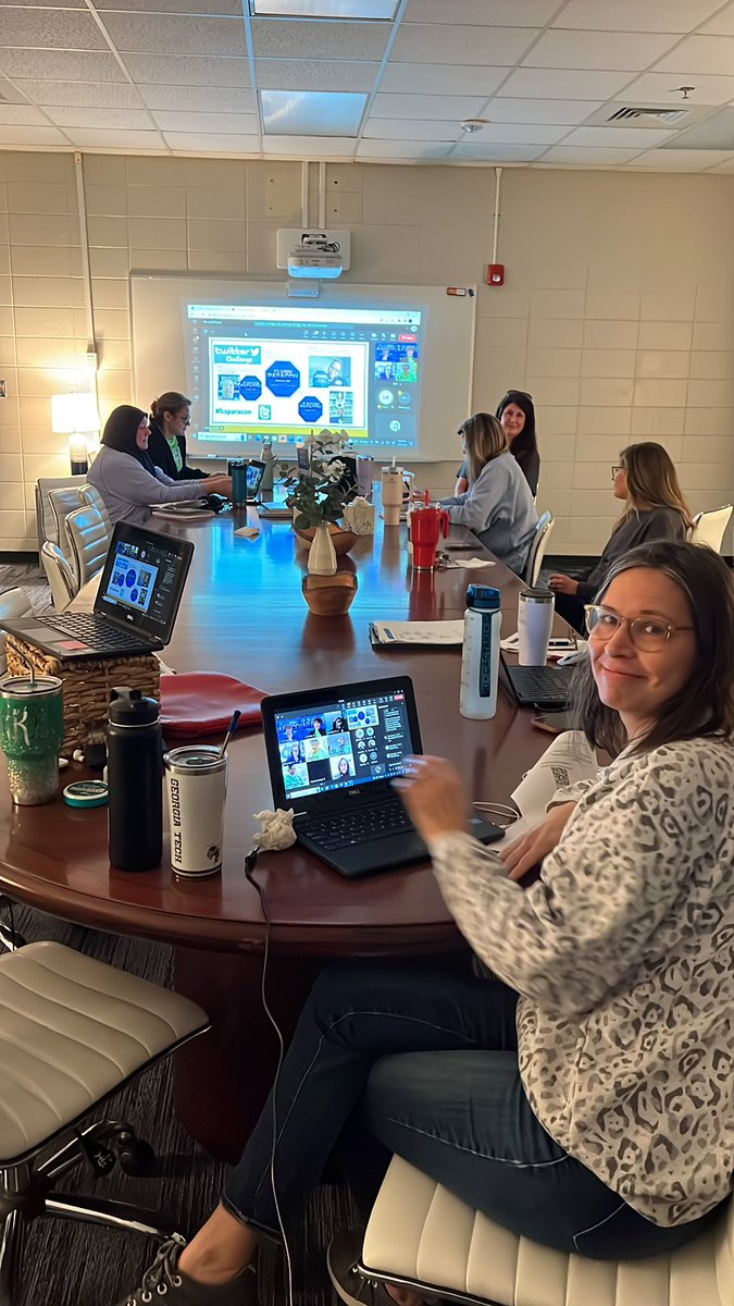 KennedyAndry's tweet photo. Let’s go! Excited to learn! @andylallison @MrsAlhadeff @kathastuart @SweetAppleES  #fcsparacon https://t.co/8Hc7agrEFc