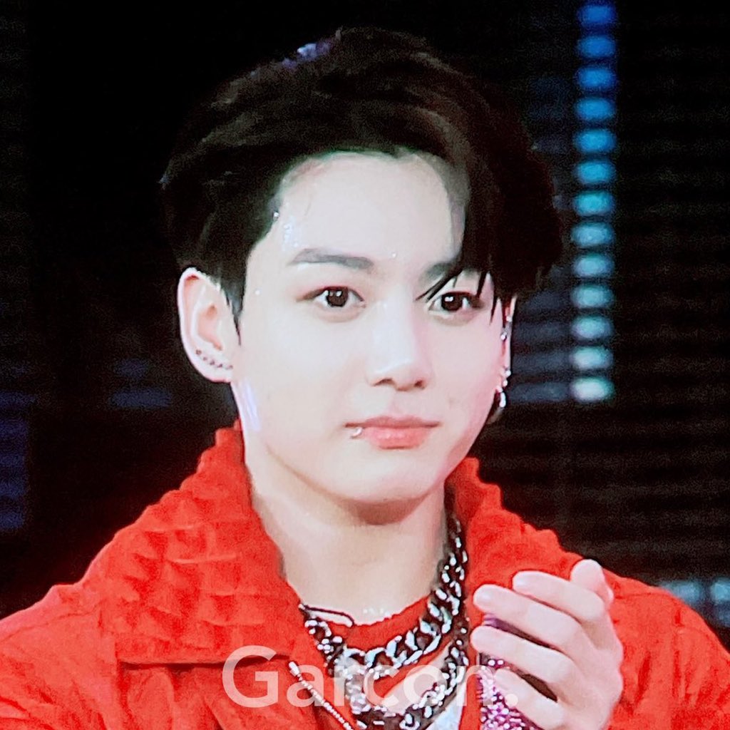 AngelVenza's tweet photo. Any other Golden maknae is a fake, Jungkook is the one and only...
#3YearsWithMyTime
SO PROUD OF YOU JUNGKOOK
CONGRATULATIONS JUNGKOOK
Iโm voting #LeftandRight for #BestMusicVideoa at #iHeartAwards https://t.co/2YDURvJP73