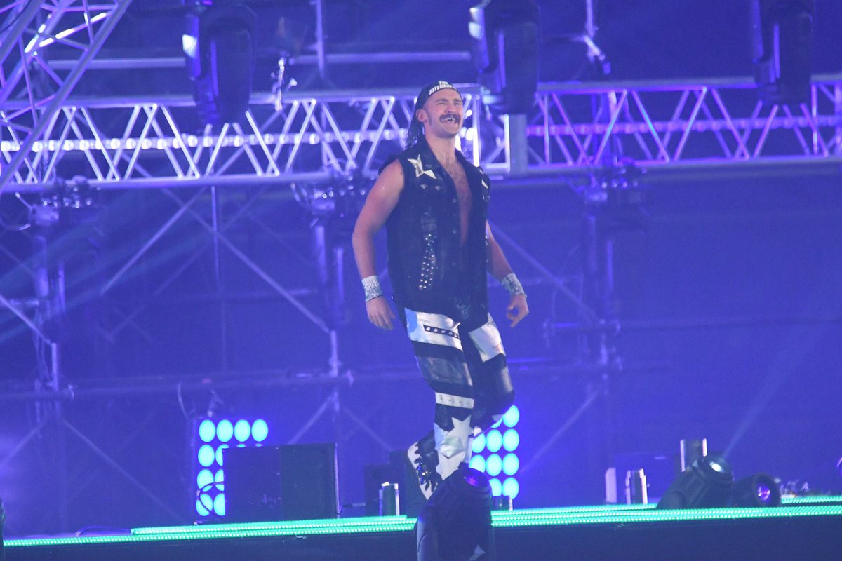 alternative_ag's tweet photo. Now that I’ve let it sink in a bit…
Wrestling in front of over 30,000 people at the Tokyo Dome &amp; being a part of possibly the most historic night in Japanese wrestling history is truly an honor. 

Sometimes it’s best to sit back, soak it in, &amp; enjoy the ride. https://t.co/gyjcqB3Mpm