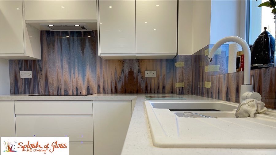 officialASOG's tweet image. With an unlimited choice of printed images and designs you can bring your personality into your home!🤩 

Contact us today if you wish to brighten up your home with character! ✨ 

#kitchendesign #kitchen #kitchendecor #kitcheninspo #home #homedecor #homeinspo #homedesign