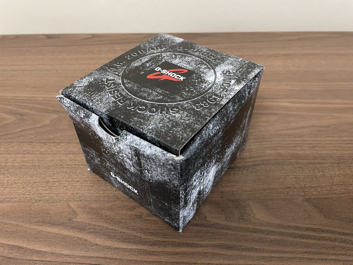 m4rtinsgarage's tweet photo. ¡Llegó! 🎉🥳🎊🍾
Comprar en #Baroli un #Casio #GShock es siempre un acierto. Puesto a punto, (no hace falta más que ponerlo en mi muñeca), revisión de puntos principales, garantía sellada… 🥰⌚️ https://t.co/BXXVYMIjyy
