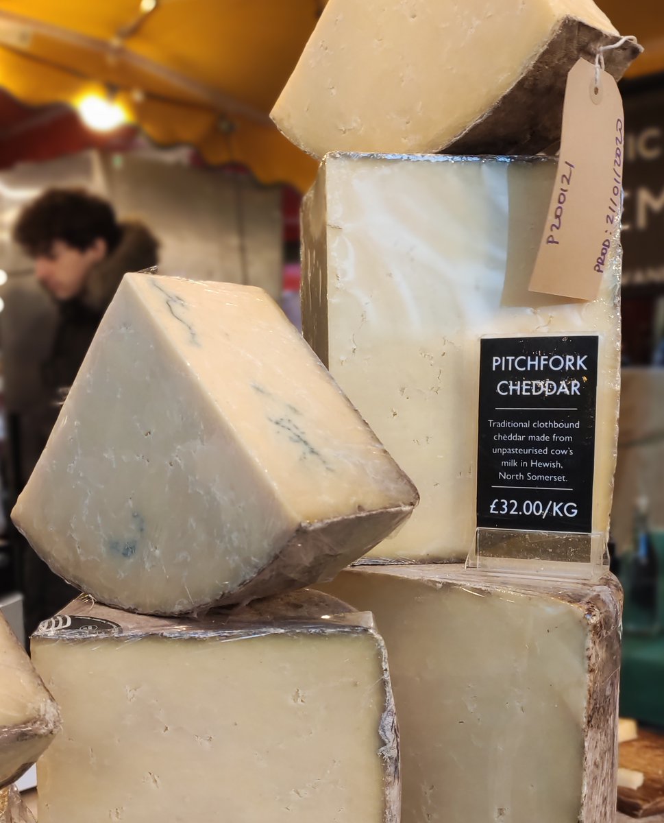 Our Borough Market stall is open 10am - 5pm every weekday, 8am - 5pm on Saturdays and now 10am - 3pm on Sundays, why not swing by and pay us a visit?

#londonfoodie
#londonmarkets
#boroughmarket
#buybritish
#savebritishcheese
#artisancheese 
#heritagecheese 
#artisandairy