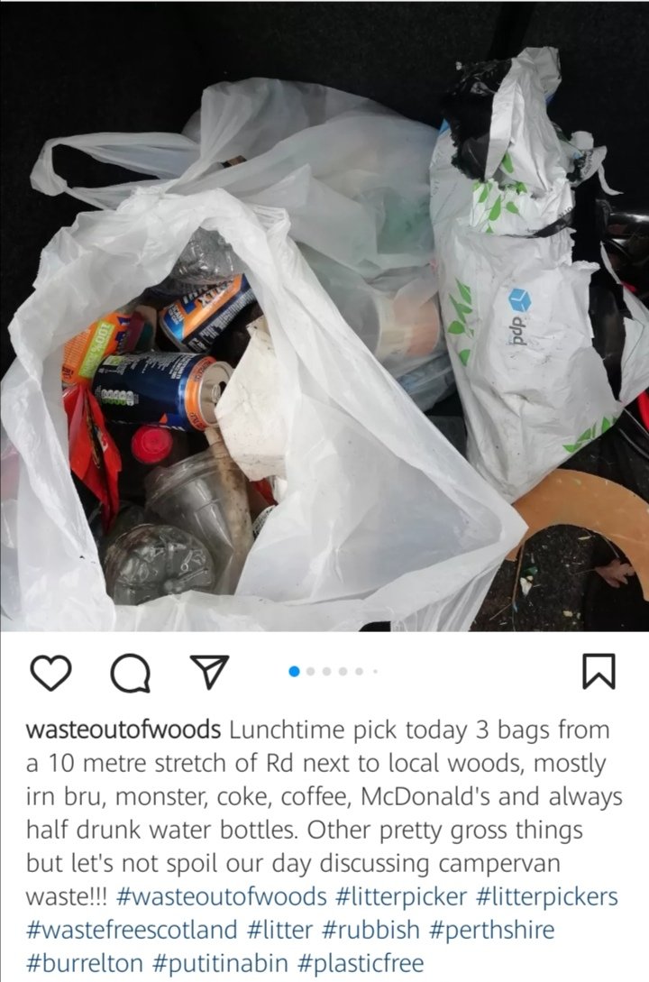 MackayArts's tweet photo. How I spent my lunch break! Only 15 mins to change the look of my local area  #communityartist #litterpicker #lovewhereyoulive https://t.co/3Q3h3tshov